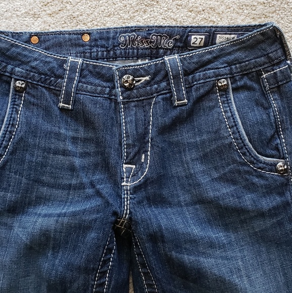 "SOLD" Miss Me Jeans - Picture 3 of 7